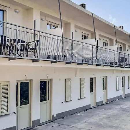 Apartment Lovely In *